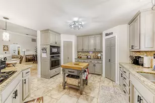 7835 Portwood Rd, Azle, TX 76020 - Photo 8