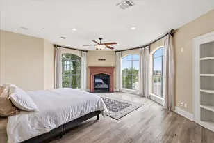 410 Mills St, Fort Worth, TX 76102 - Photo 16