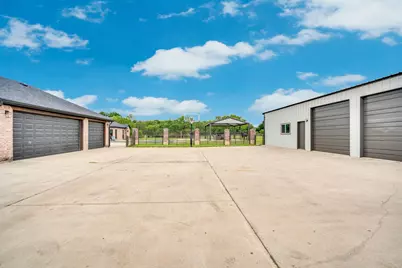 6624 Shadow Valley Drive, Burleson, TX 76028 - Photo 26