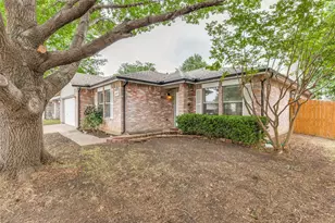 4277 Estes Park Cir, Haltom City, TX 76137 - Photo 2