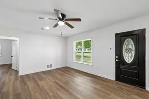 1540 Murray Dr, Garland, TX 75042 - Photo 8