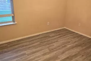 1811 Kings Cross Dr, Lancaster, TX 75134 - Photo 12