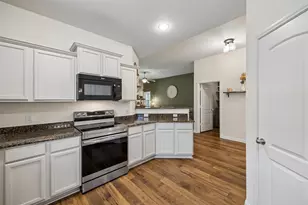 6309 Spring Ranch Dr, Fort Worth, TX 76179 - Photo 8