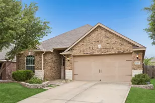 6309 Spring Ranch Dr, Fort Worth, TX 76179 - Photo 2