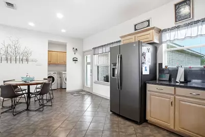 207 Bonita Drive, Granbury, TX 76049 - Photo 6