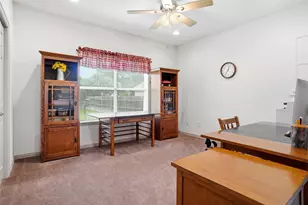 207 Bonita Dr, Granbury, TX 76049 - Photo 10