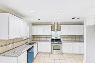 6909 Valhalla Rd, Fort Worth, TX 76116 - Photo 4