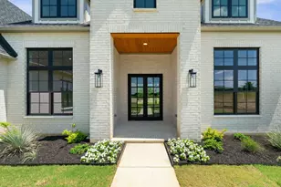 2608 Southbay Cir, Northlake, TX 76226 - Photo 2