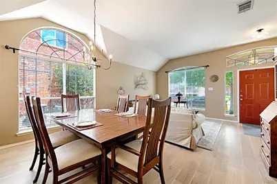 10013 White Lane, Irving, TX 75063 - Photo 8