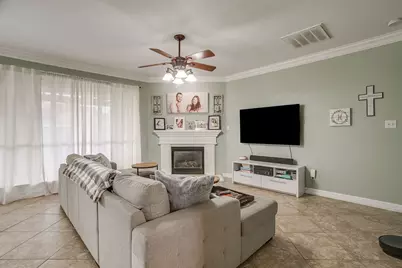 8737 Sunset Trace Drive, Fort Worth, TX 76244 - Photo 4