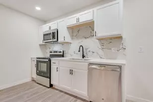 9410 Beacon Hill Cir, Dallas, TX 75217 - Photo 16