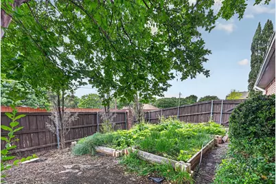820 Wynnpage Lane, Plano, TX 75075 - Photo 24