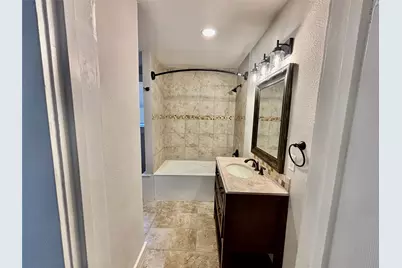 1910 N Carroll Avenue, Dallas, TX 75204 - Photo 12