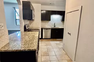 1910 N Carroll Ave, Dallas, TX 75204 - Photo 8