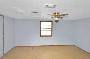 306 Denver Rd, Sunset, TX 76270 - Photo 18