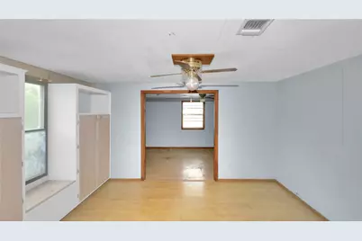 306 Denver Road, Sunset, TX 76270 - Photo 10