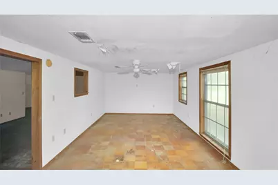 306 Denver Road, Sunset, TX 76270 - Photo 4