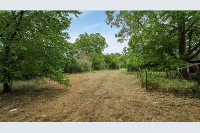 306 Denver Road, Sunset, TX 76270 - Photo 18