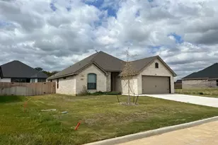 1125 Wild Rose Dr, Tolar, TX 76476 - Photo 2