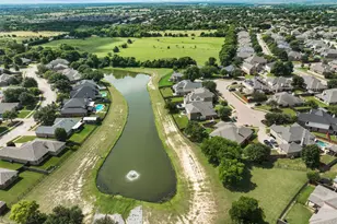 726 Celebrity Ct, Midlothian, TX 76065 - Photo 32