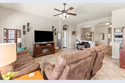 726 Celebrity Court, Midlothian, TX 76065 - Photo 10