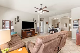 726 Celebrity Ct, Midlothian, TX 76065 - Photo 10