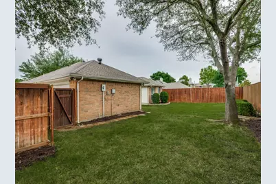 529 Lochwood Drive, Murphy, TX 75094 - Photo 24