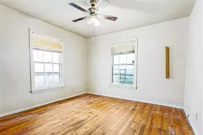 3825 Byers Avenue, Fort Worth, TX 76107 - Photo 12