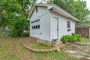 3825 Byers Ave, Fort Worth, TX 76107 - Photo 22