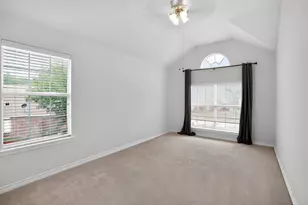 5801 Starboardway Dr, Fort Worth, TX 76135 - Photo 6