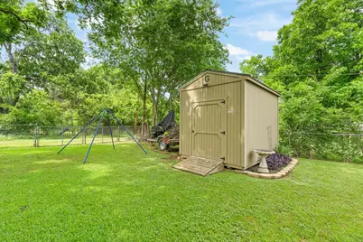 1206 Bales Street, Cleburne, TX 76033 - Photo 26