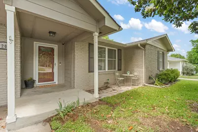1206 Bales Street, Cleburne, TX 76033 - Photo 2