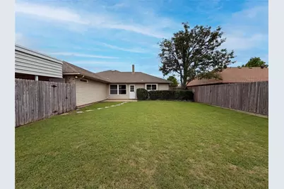 1415 Petunia Drive, Allen, TX 75002 - Photo 14