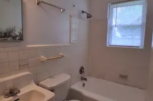 3019 Avon St, Dallas, TX 75211 - Photo 14