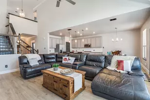 1232 Rushmore Dr, Burleson, TX 76028 - Photo 8