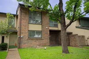 2005 Town Ct, Garland, TX 75041 - Photo 2