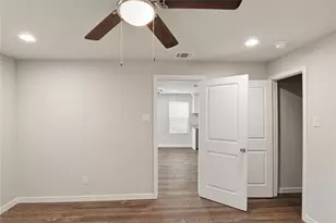 1616 Cleveland St, Greenville, TX 75401 - Photo 8