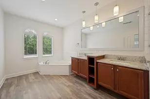921 Brook Forest Ln, Euless, TX 76039 - Photo 12