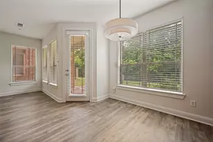921 Brook Forest Ln, Euless, TX 76039 - Photo 6