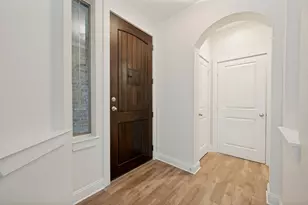 921 Brook Forest Ln, Euless, TX 76039 - Photo 2