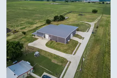 426 Cr 2320, Decatur, TX 76234 - Photo 2