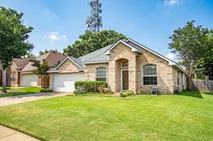 1702 Morning Glory Dr, Corinth, TX 76210 - Photo 2
