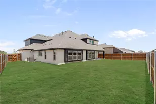 924 Lasalle Dr, Red Oak, TX 75154 - Photo 38