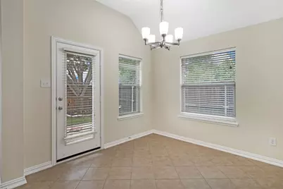 8629 Marion Drive, Frisco, TX 75036 - Photo 14