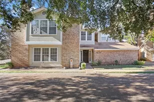 2306 Melissa Dr, Waco, TX 76708 - Photo 2