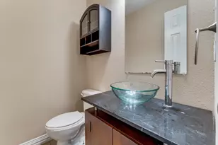4708B Bradford Dr, Dallas, TX 75219 - Photo 20