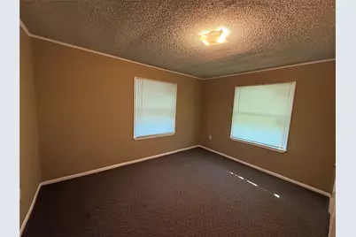 323 Hurt Street, Dublin, TX 76446 - Photo 10