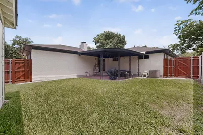 5822 Enchanted Lane, Dallas, TX 75227 - Photo 20