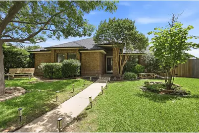 4301 Jenning Court, Plano, TX 75093 - Photo 2