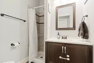 911 S Adams Ave, Dallas, TX 75208 - Photo 10